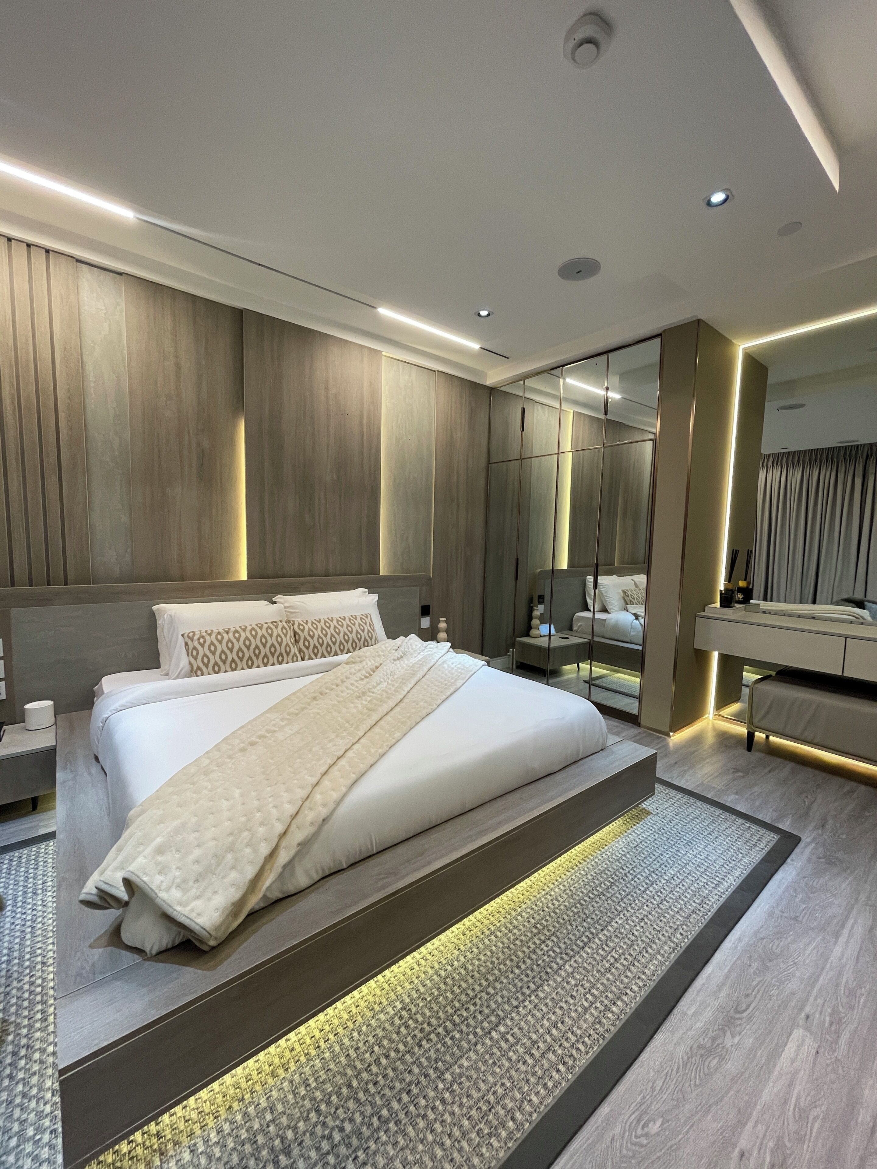 Căn hộ, sân hiên