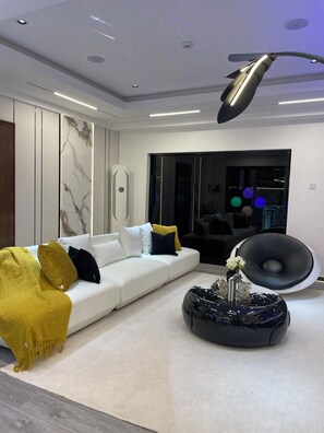 Căn hộ, sân hiên | Nội thất