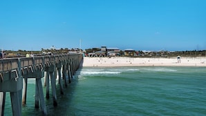 Unclassified image, 5 of 54, button - The Winking Turtle – Your Shell-tered Beach Escape! Sleeps 10! (Inlet Beach)
