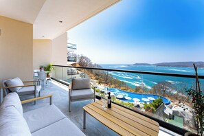 Property grounds - Stunning 2nd-Level | Views of Ocean, Beach & Pool (Huatulco)