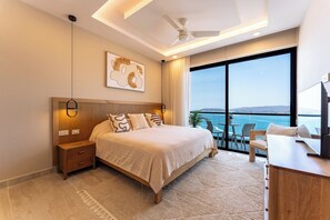 2 bedrooms, iron/ironing board, free WiFi, bed sheets - Stunning 2nd-Level | Views of Ocean, Beach & Pool (Huatulco)