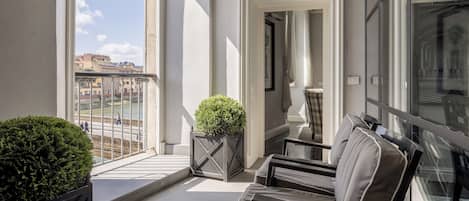 Luxury Apartment, River View | Terrace/patio