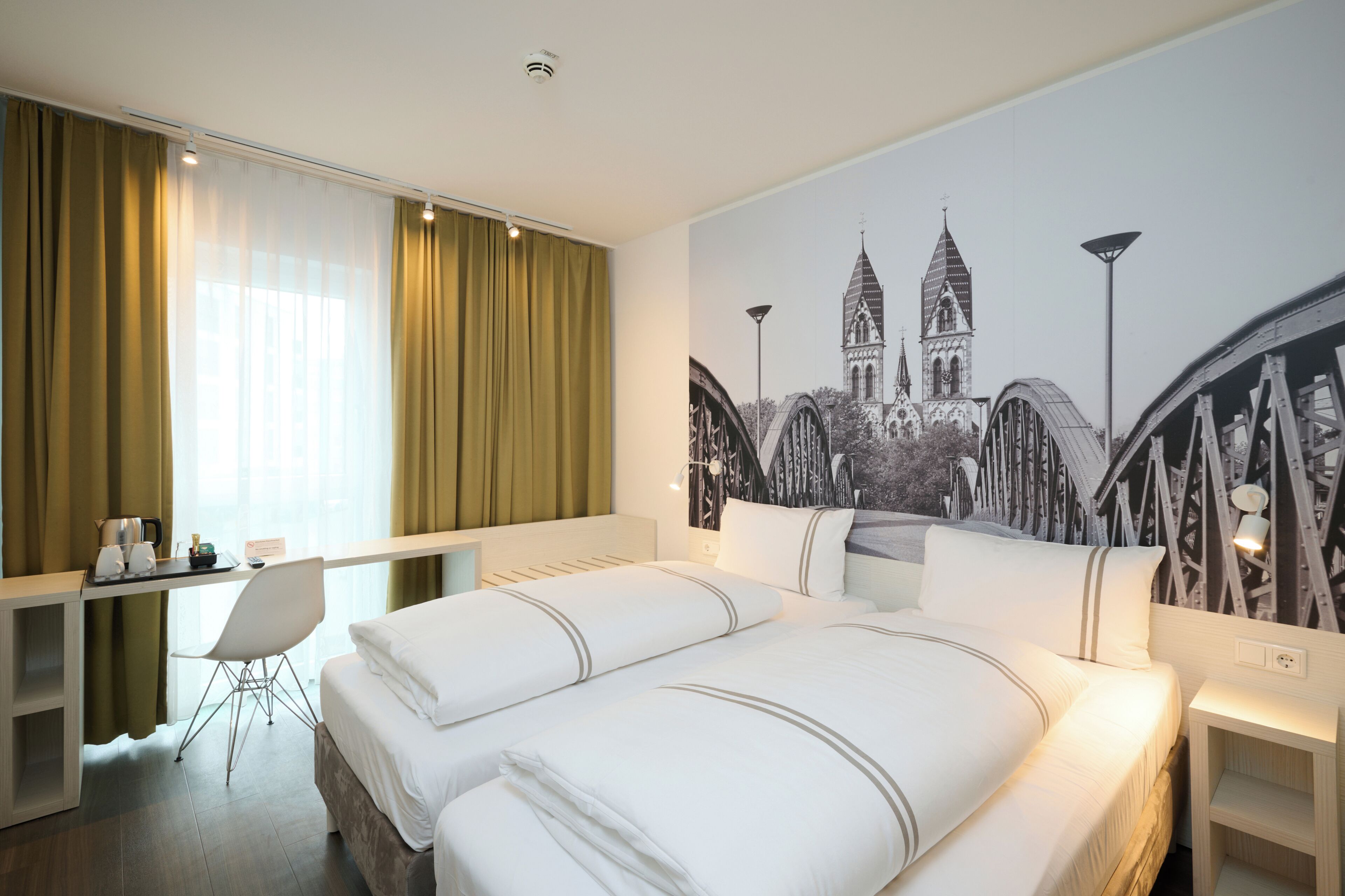 Habitación estándar con 1 cama matrimonial o 2 individuales