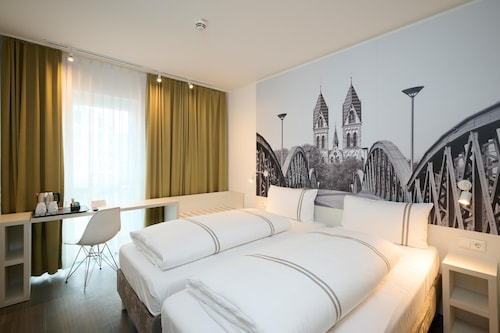 Premier Inn Freiburg City Nord