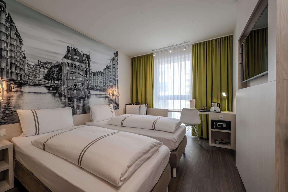 Chambre Standard Double ou avec lits jumeaux