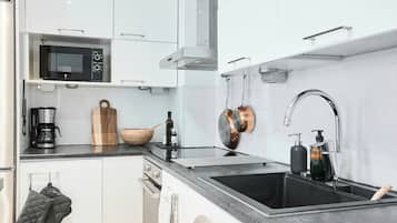 Leilighet – superior, 1 dobbeltseng med sovesofa, kjæledyr tillatt | Eget kjøkken