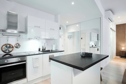Modernized 1920s Apartment