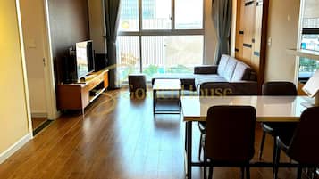 Apartment | Living area