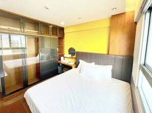 Family Apartment, 2 Bedrooms, City View | Premium bedding, pillow-top beds, desk, laptop workspace - Scenic Valley 2 EmHouse (Ho Chi Minh City)