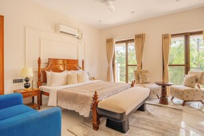 Deluxe-Villa, Balkon, Gartenblick