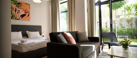 Superior-studio, parveke | Oleskelualue