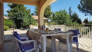 Restauration extérieure