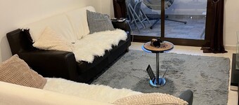 Comfortable apartment with balcony and huge pool