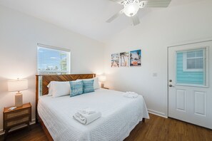 1 bedroom, iron/ironing board, free WiFi, bed sheets - Cozy Port A Retreat | Pet-Friendly | Screened Patio (Port Aransas)