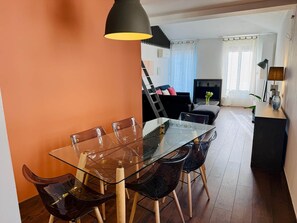 تناول الطعام