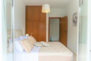 House, Smoking | 3 bedrooms
