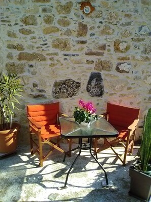 1 bedroom - Studio Marina in Sivas Traditional Village (Faistos)