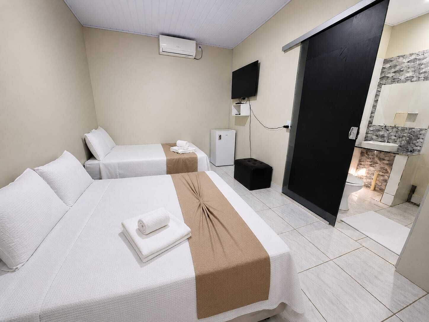 Comfort Triple Room | Free WiFi, bed sheets