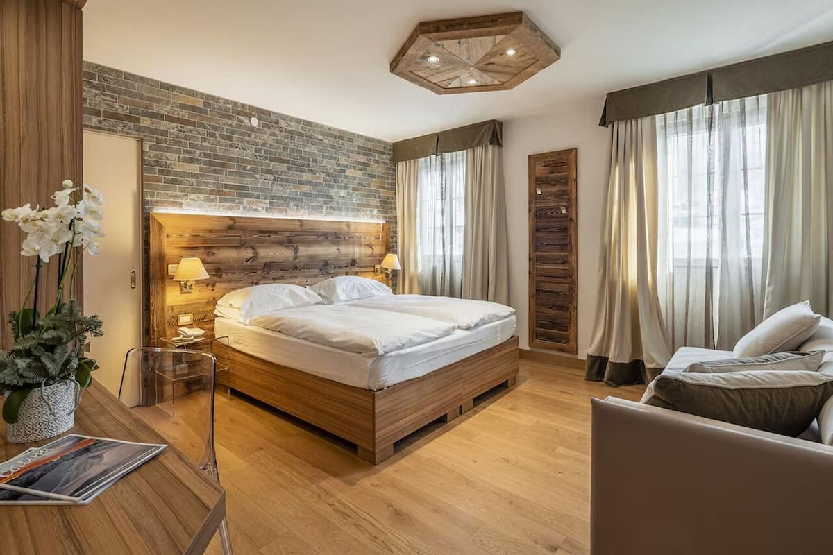 豪華雙人或雙床房, 露台, 山景