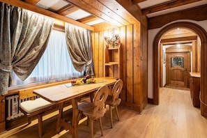 Suite, 2 Bedrooms, Balcony, Mountain View | Living area - Parc Hotel Victoria (Cortina d'Ampezzo)
