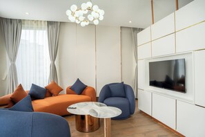 Luxury Suite, City View | Living area - Trinity (Siliguri)