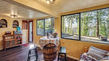 Leilighet (0 Bedroom) | Innvendig