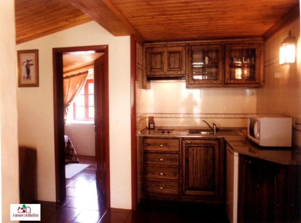 House, 3 Bedrooms, Mountain View | Private kitchen