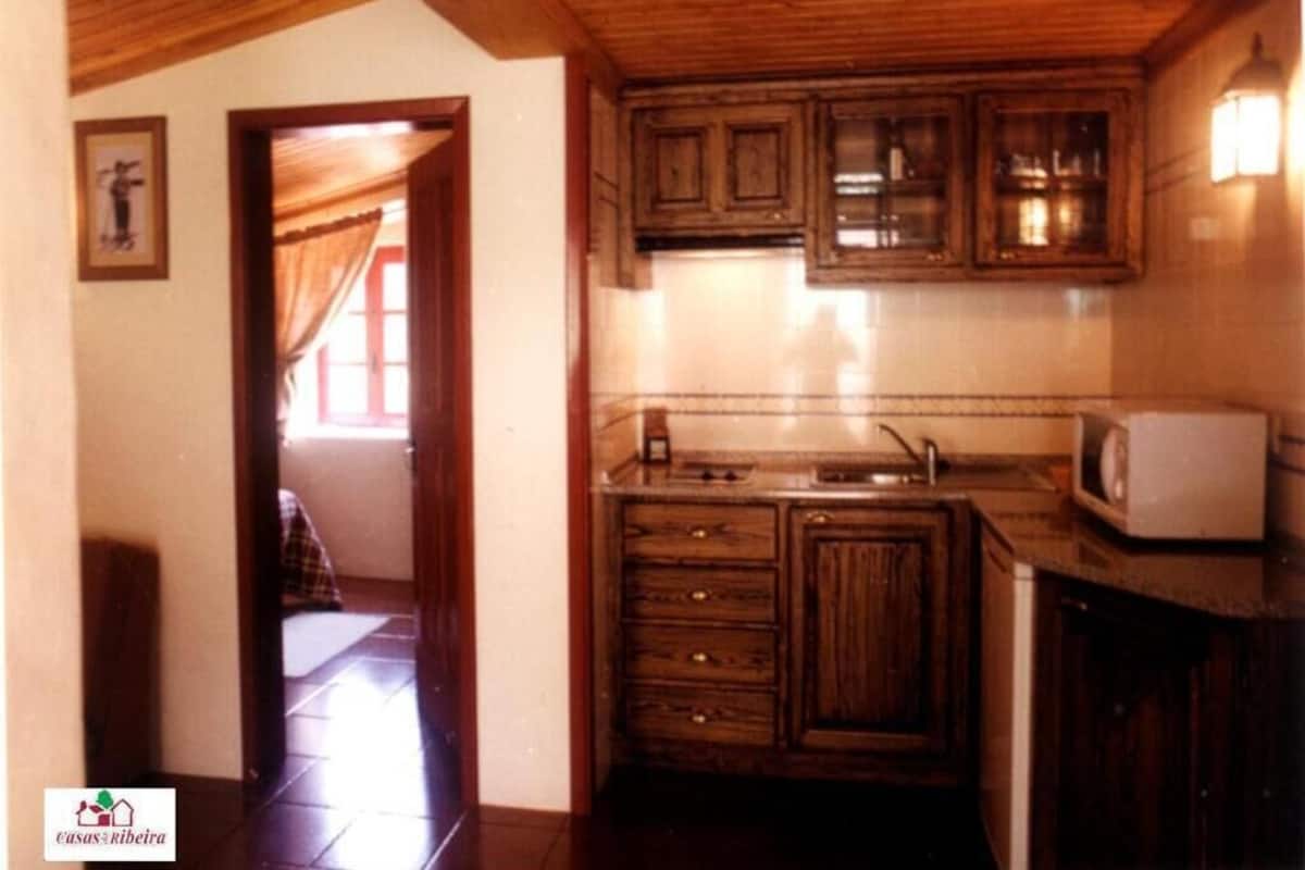 House, 3 Bedrooms, Mountain View | Private kitchen