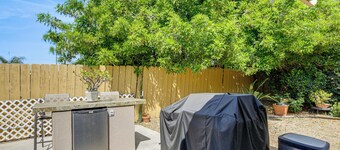 Home in San Diego Area w/ Outdoor Entertainment!