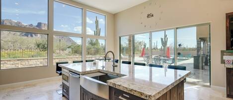 Hus (5 Bedrooms) | Interiör