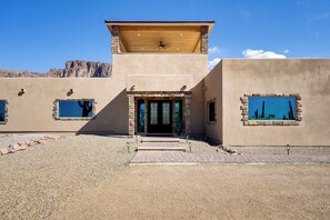 House (5 Bedrooms) | Interior - Superstition Mtn Estate! Luxe Pool & Rooftop Deck (Apache Junction)