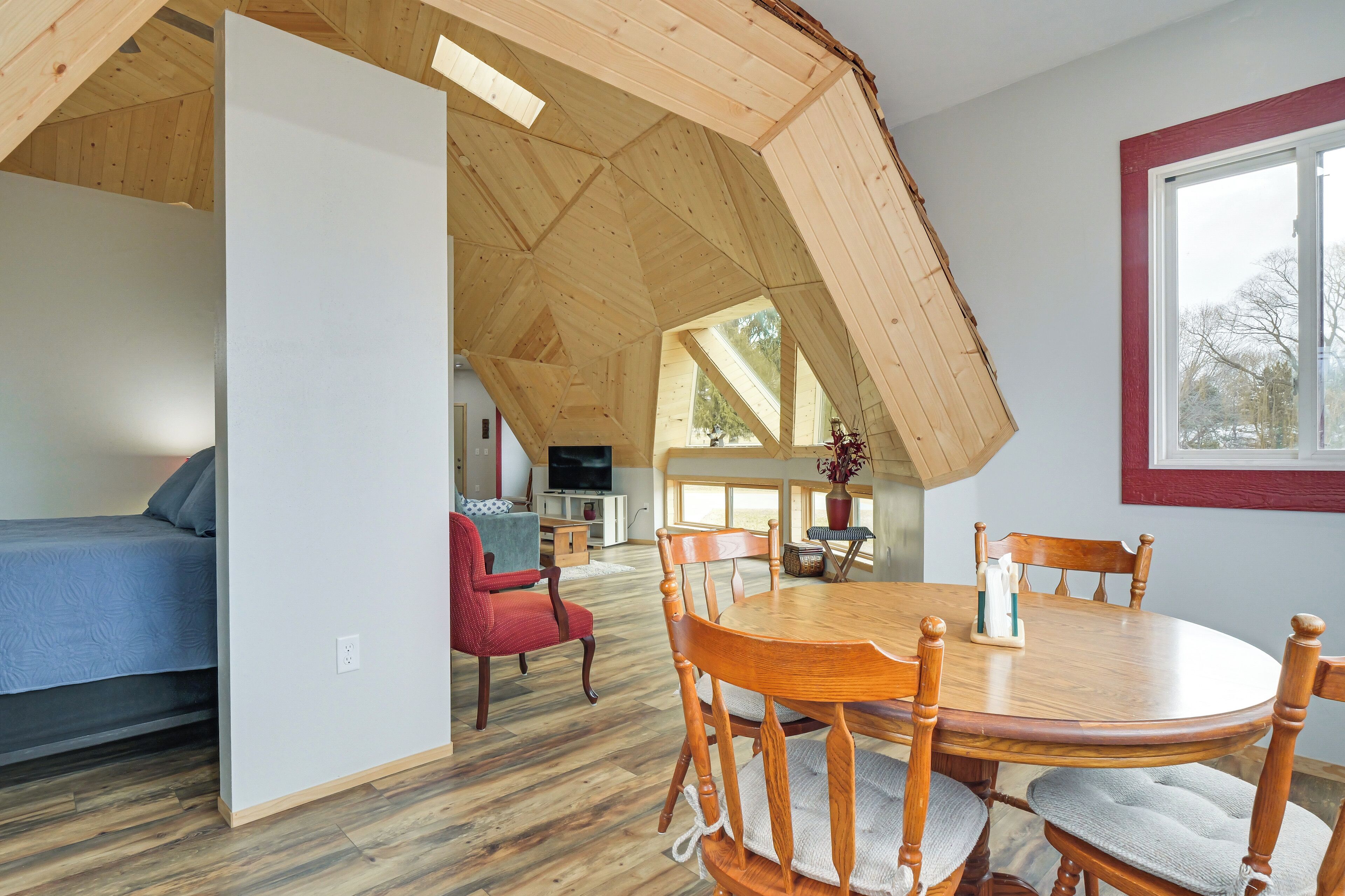 House (1 Bedroom) | Interior