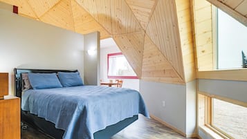 House (1 Bedroom) | Interior