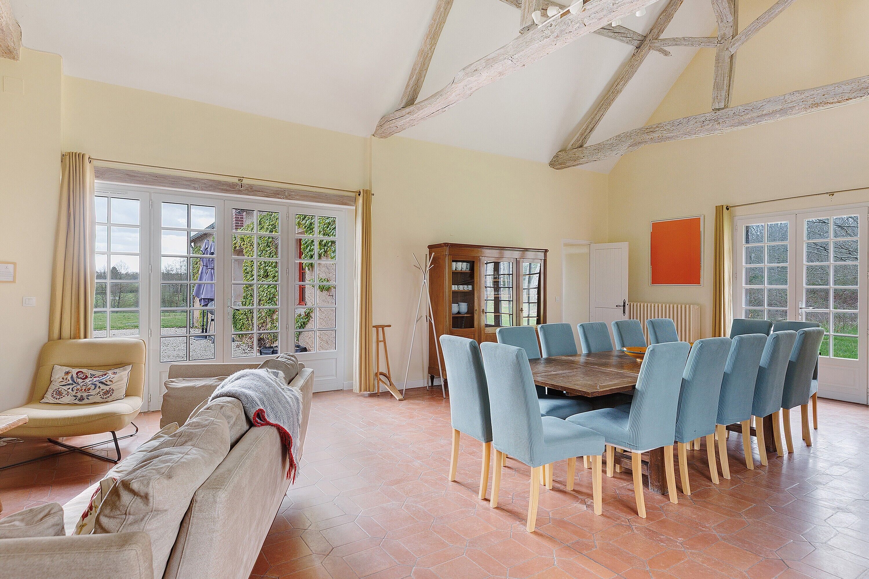 TV, fireplace, DVD player, table tennis