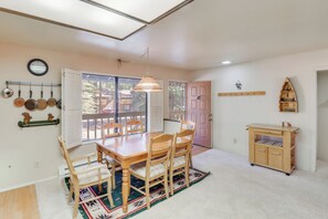 Apartment (3 Bedrooms) | Interior - Hike, Fish & Golf! Unit 3 Mi to Woodland Lake Park (Pinetop)