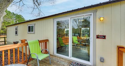 Gateway to Golf Capital! Carthage Escape w/ Pool