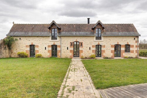 Petit Prépinson – Domaine de La Trigalière with Shared Pool