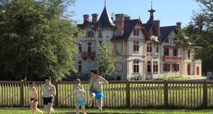 La Beausserie - Domaine de La TrigaliÚre avec piscine partagée