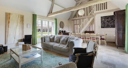 La Beausserie - Domaine de La TrigaliÚre avec piscine partagée