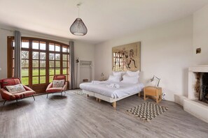 4 Schlafzimmer, Bügeleisen/Bügelbrett, WLAN, Bettwäsche