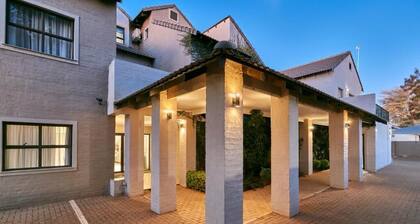 Golden Crystal Hotel