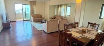 Luxury Oasis: 2-bedroom apartment w/ downtown city views