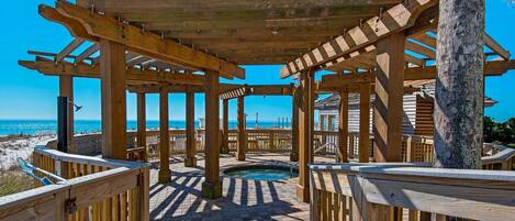 Appartement, 2 slaapkamers | Outdoor spabad