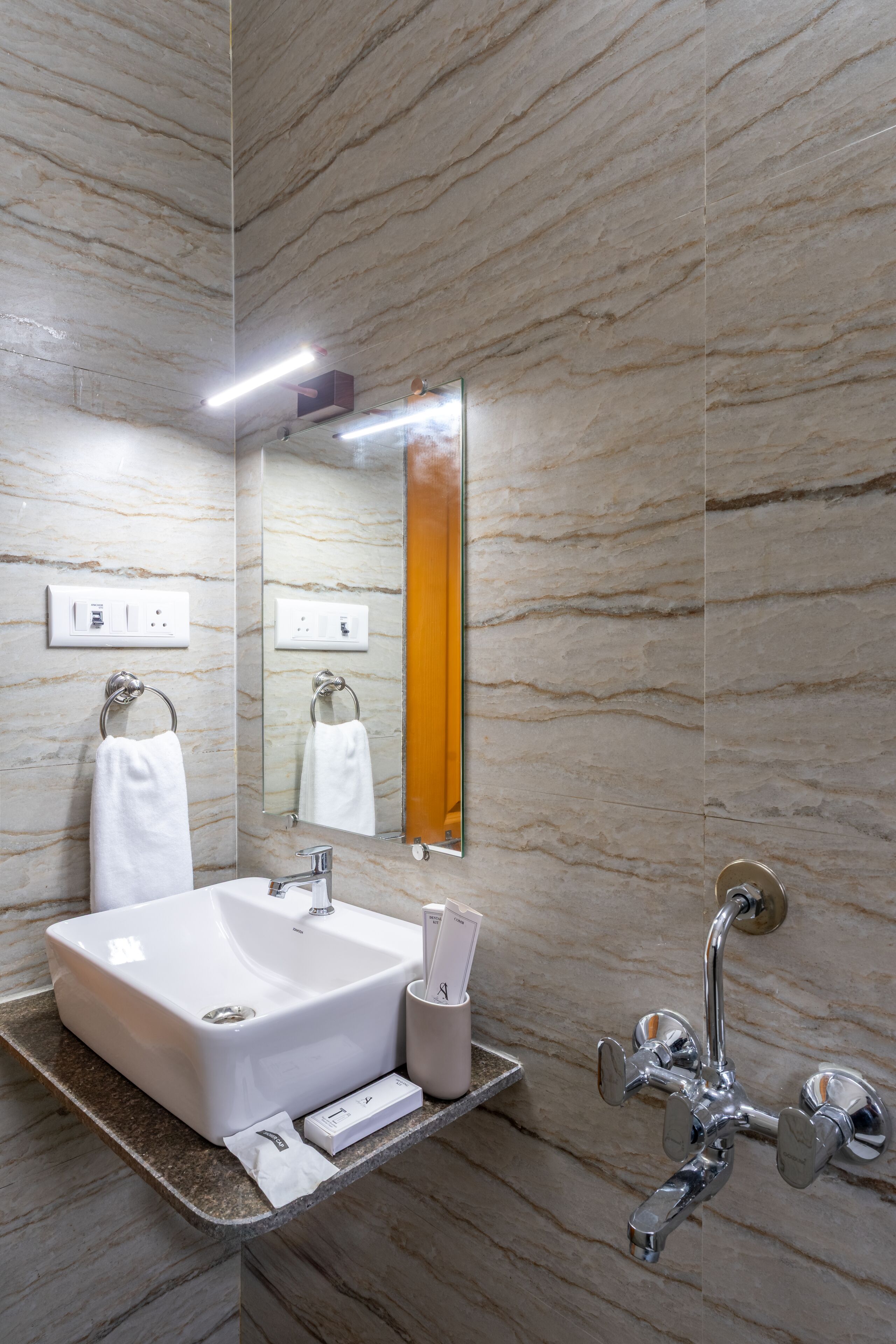 Villa Luxury, vista giardino | Bagno