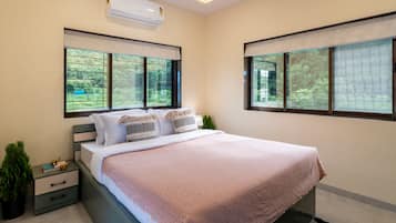 Villa de lujo, vistas al jardín