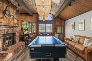 Games room - Lakefront Escape with Private Dock, Hot Tub, AC, EV charger, & Game Room (Big Bear Lake)