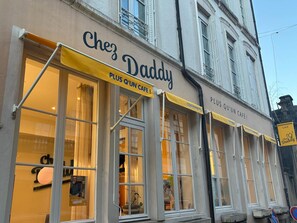 Exterior detail - Comfortable, bright T2 apartment in a new residence in the heart of town (Autun)