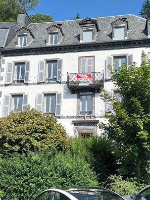 Exterior - White Beige Snow (Mont-Dore)