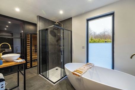 Chalet, Patio, Garden View | Bathroom. Vakantiepark In Style