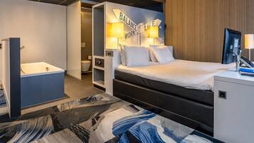 Wifi gratis y ropa de cama